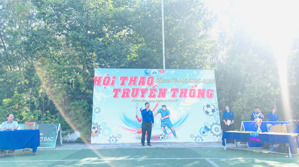 🎉 CHUNG KẾT GIẢI BÓNG ĐÁ & BẾ MẠC HỘI THAO TRUYỀN THỐNG SV KHOA CƠ KHÍ 2025–2026 🎉