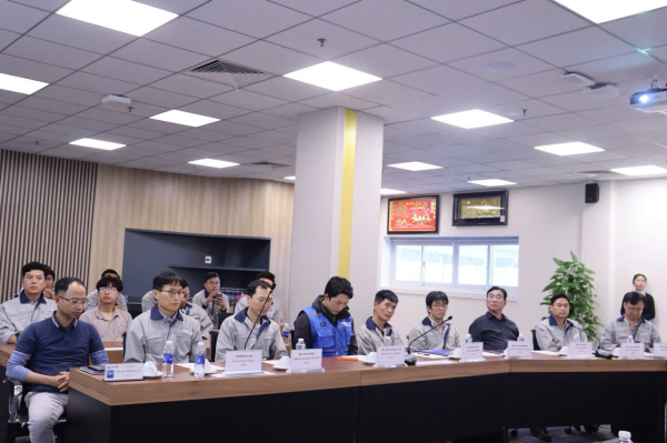 🌸LỄ TRAO CHỨNG NHẬN THỰC TẬP TẠI NHÀ MÁY NHIỆT ĐIỆN BOT VÂN PHONG 1 – DẤU ẤN TRƯỞNG THÀNH CỦA SINH VIÊN KHOA CƠ KHÍ⚡