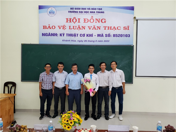 KHOA CƠ KHÍ TỔ CHỨC THÀNH CÔNG LỄ BẢO VỆ LUẬN VĂN THẠC SĨ NGÀNH KỸ THUẬT CƠ KHÍ