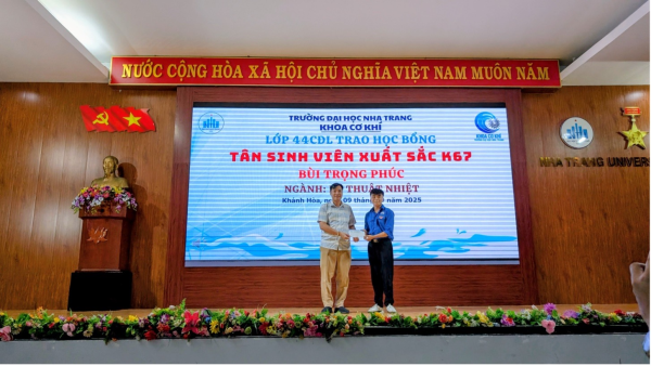 LỄ GẶP MẶT VÀ TRAO HỌC BỔNG TÂN SINH VIÊN K67 – KHOA CƠ KHÍ